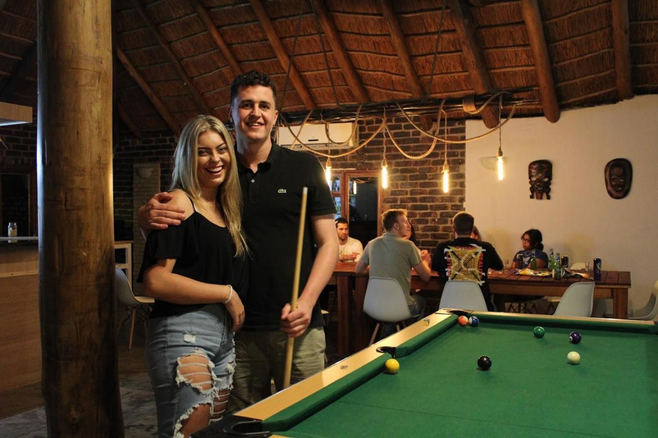 Kruger Park Hostel マールロス・パーク エクステリア 写真